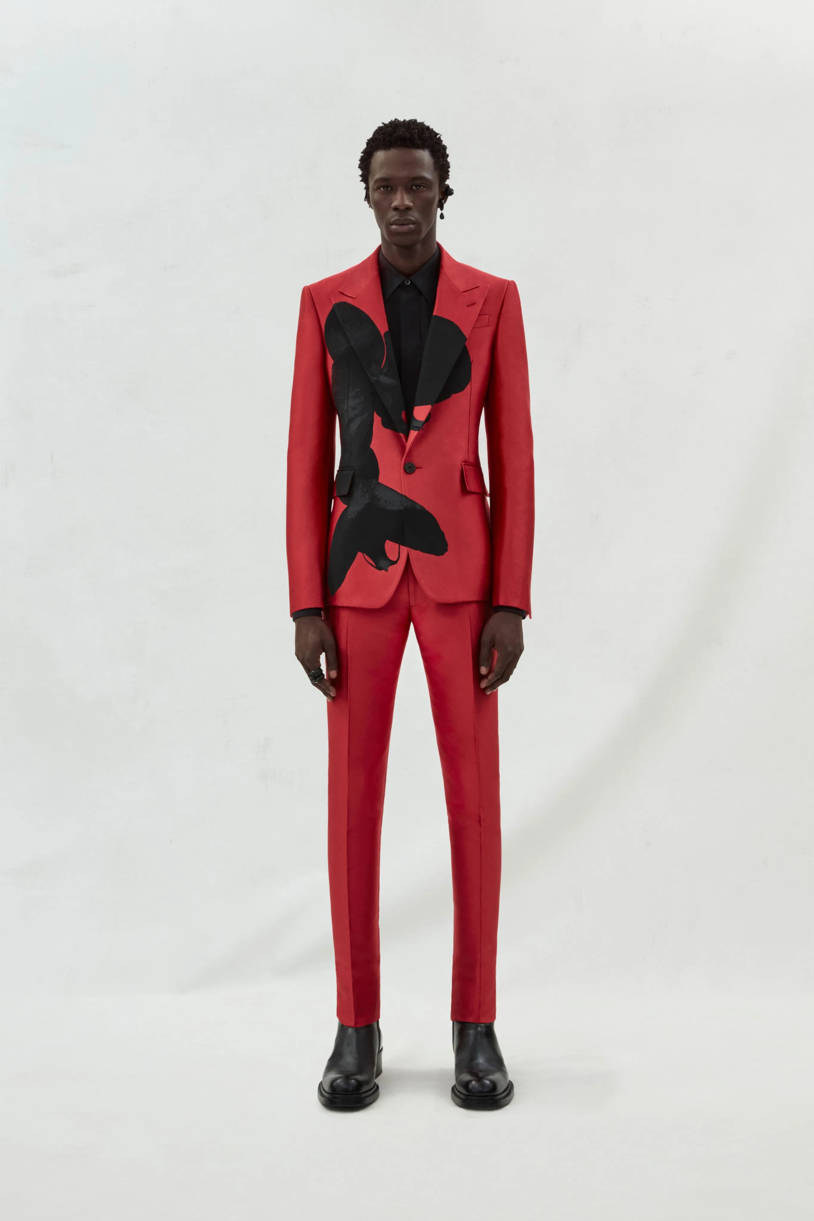 Alexander McQueen Fall 2023 Menswear runway look