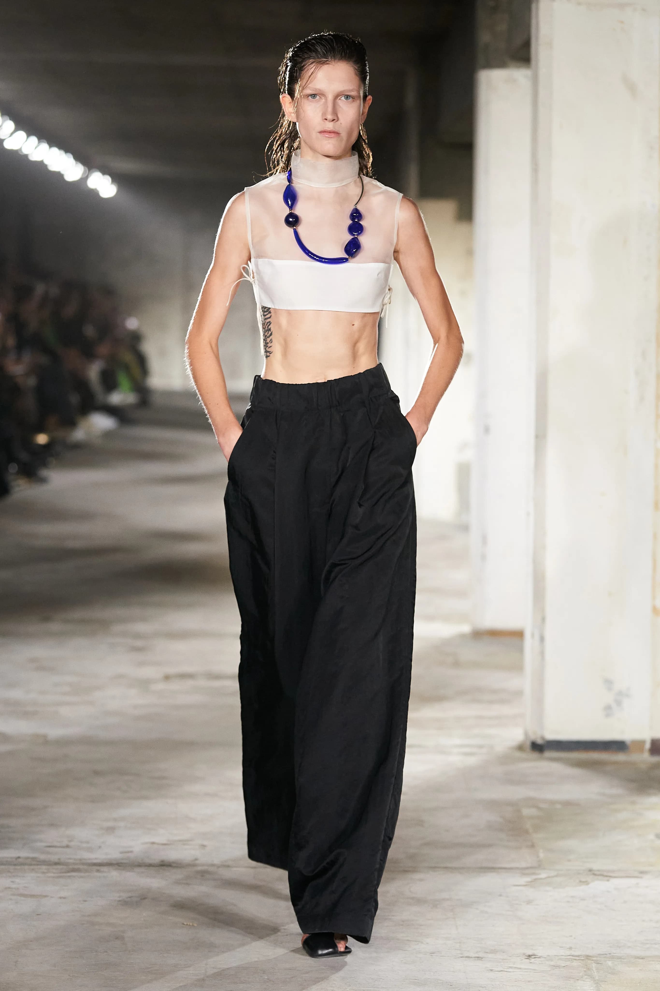 Dries Van Noten Spring 2023 Ready-to-Wear runway look