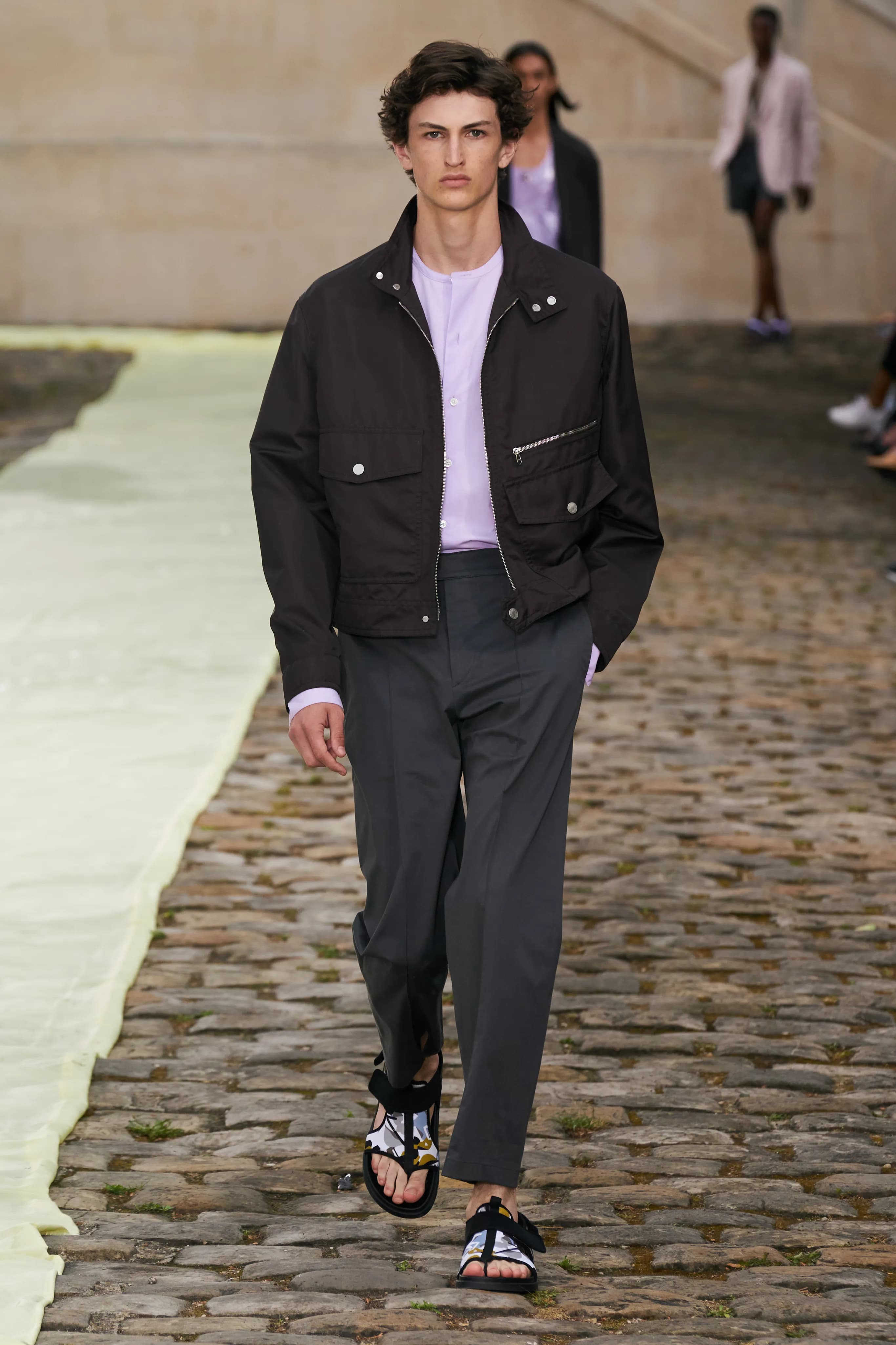 Hermès Spring 2023 Menswear runway look
