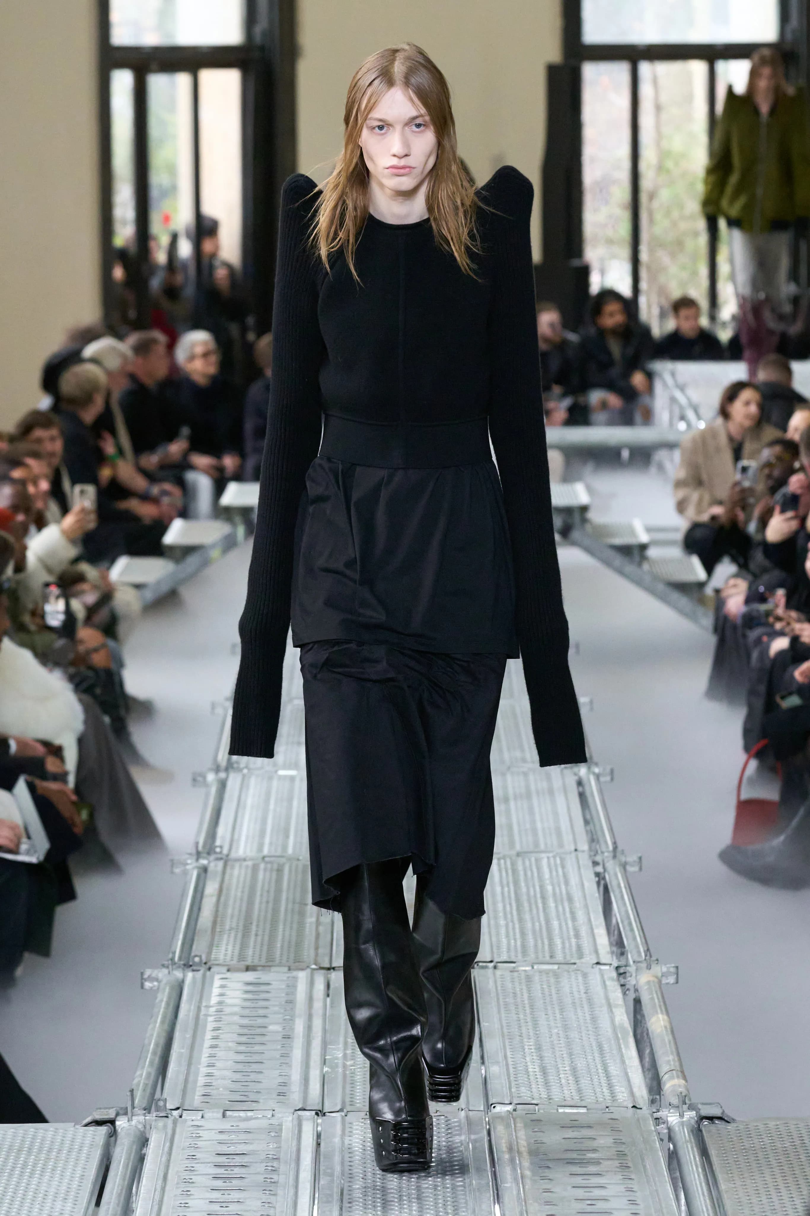 Rick Owens Fall 2023 Menswear runway look