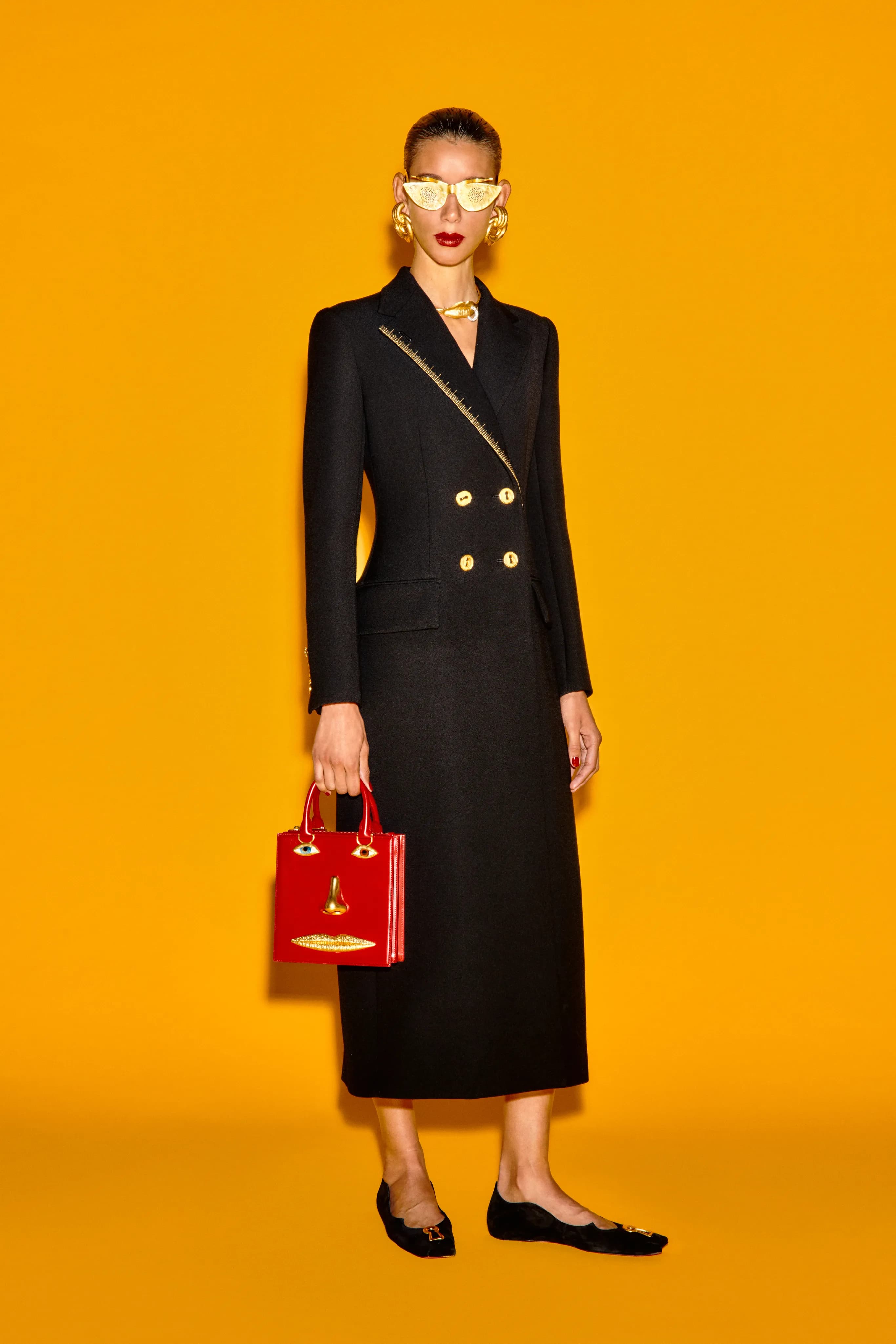 Schiaparelli Spring 2023 Ready-to-Wear runway look