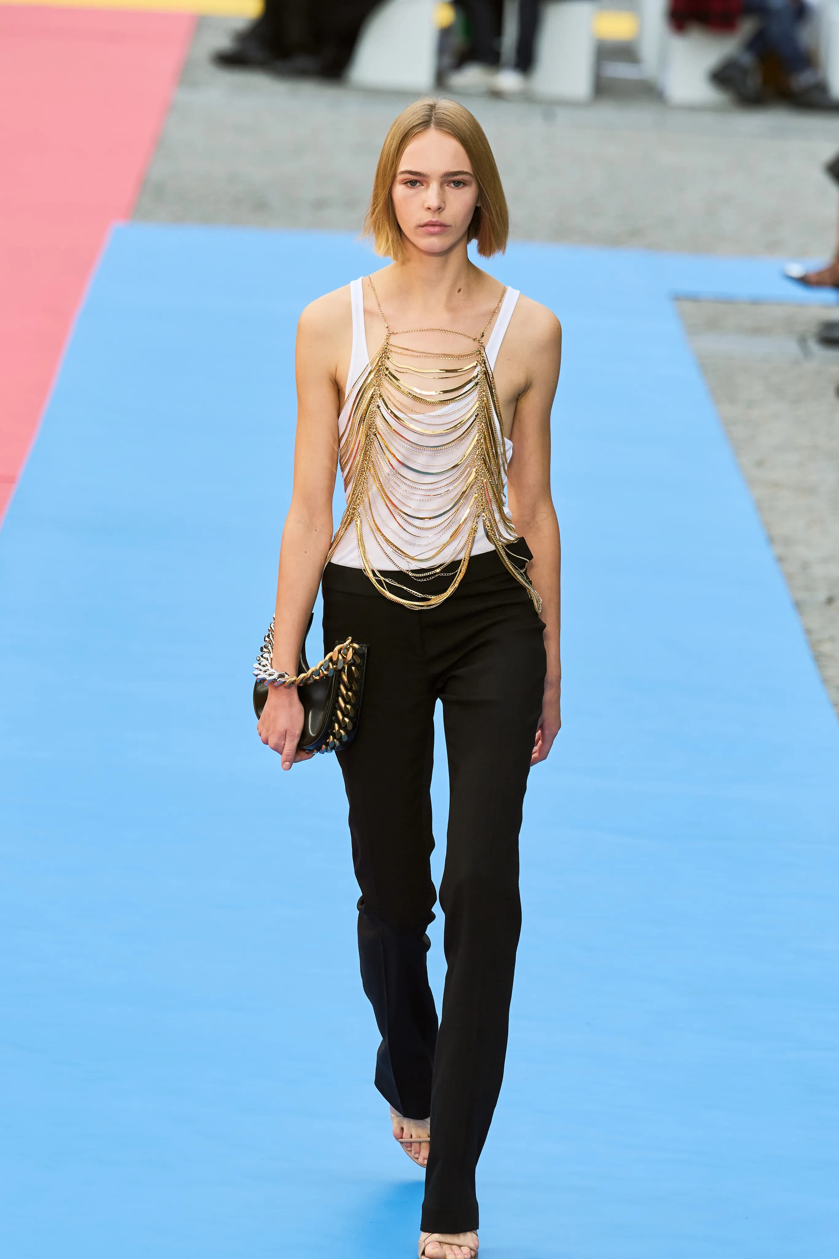 Stella McCartney Spring 2023 Ready-to-Wear runway look