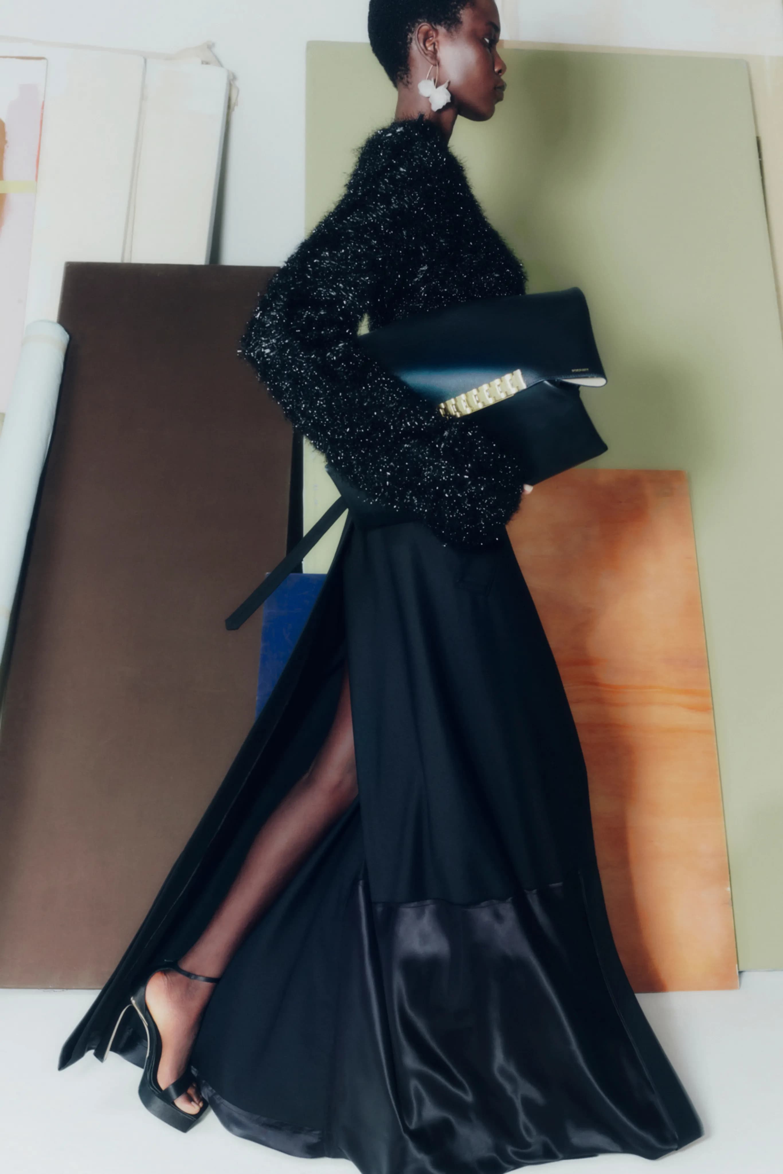 Victoria Beckham Pre-Fall 2023 runway look