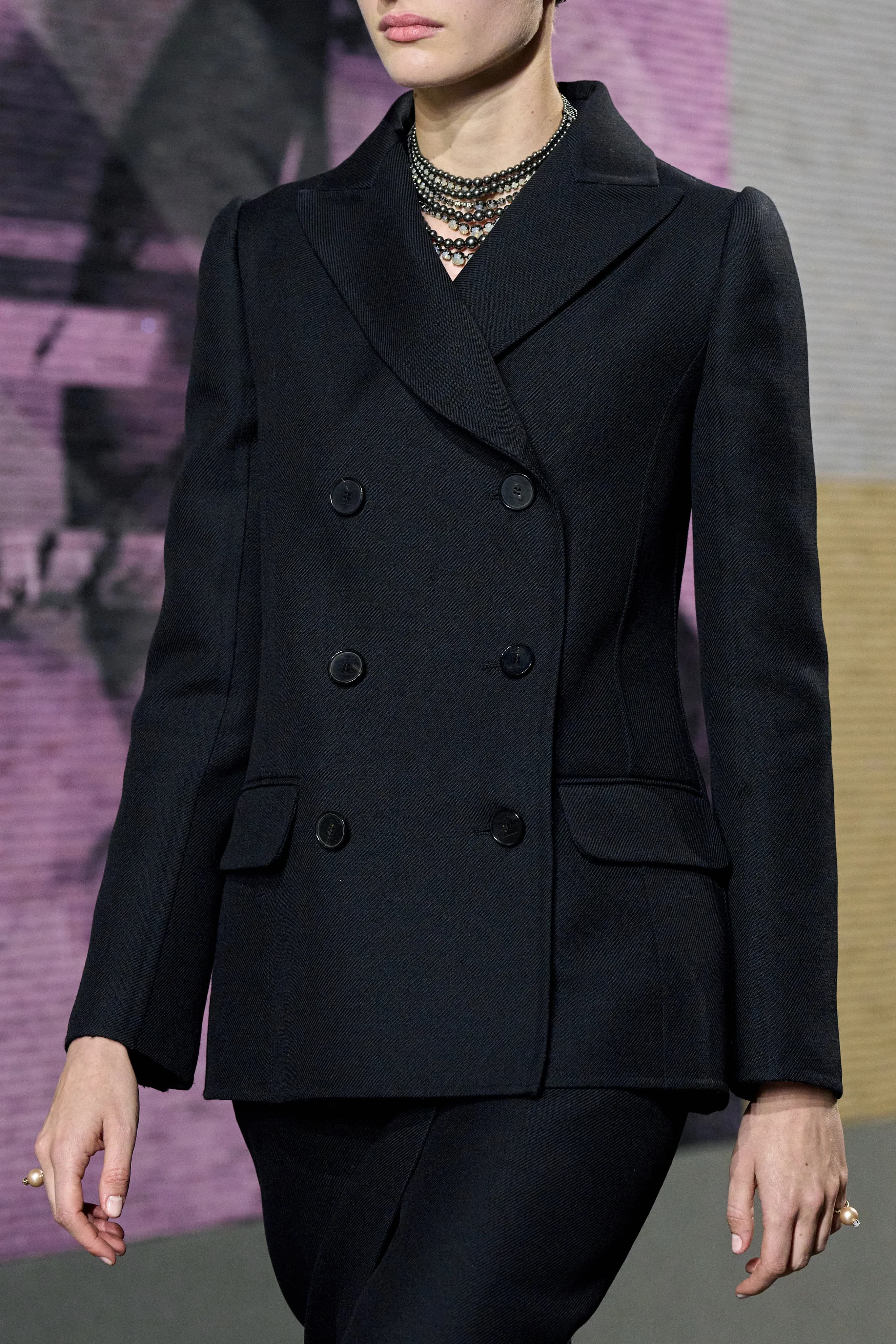 Christian Dior Spring 2023 Couture runway look