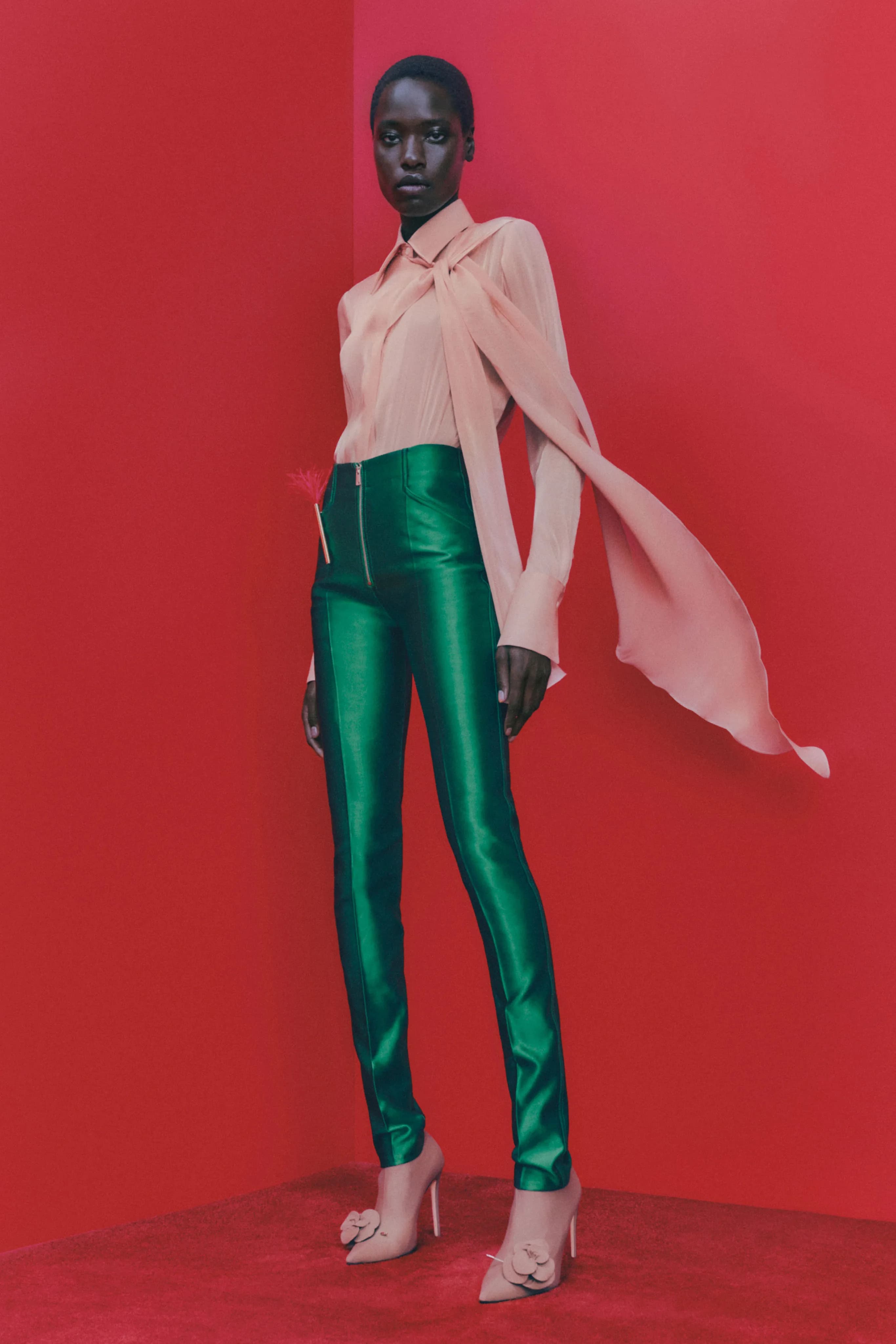 Victoria Beckham Resort 2023 runway look