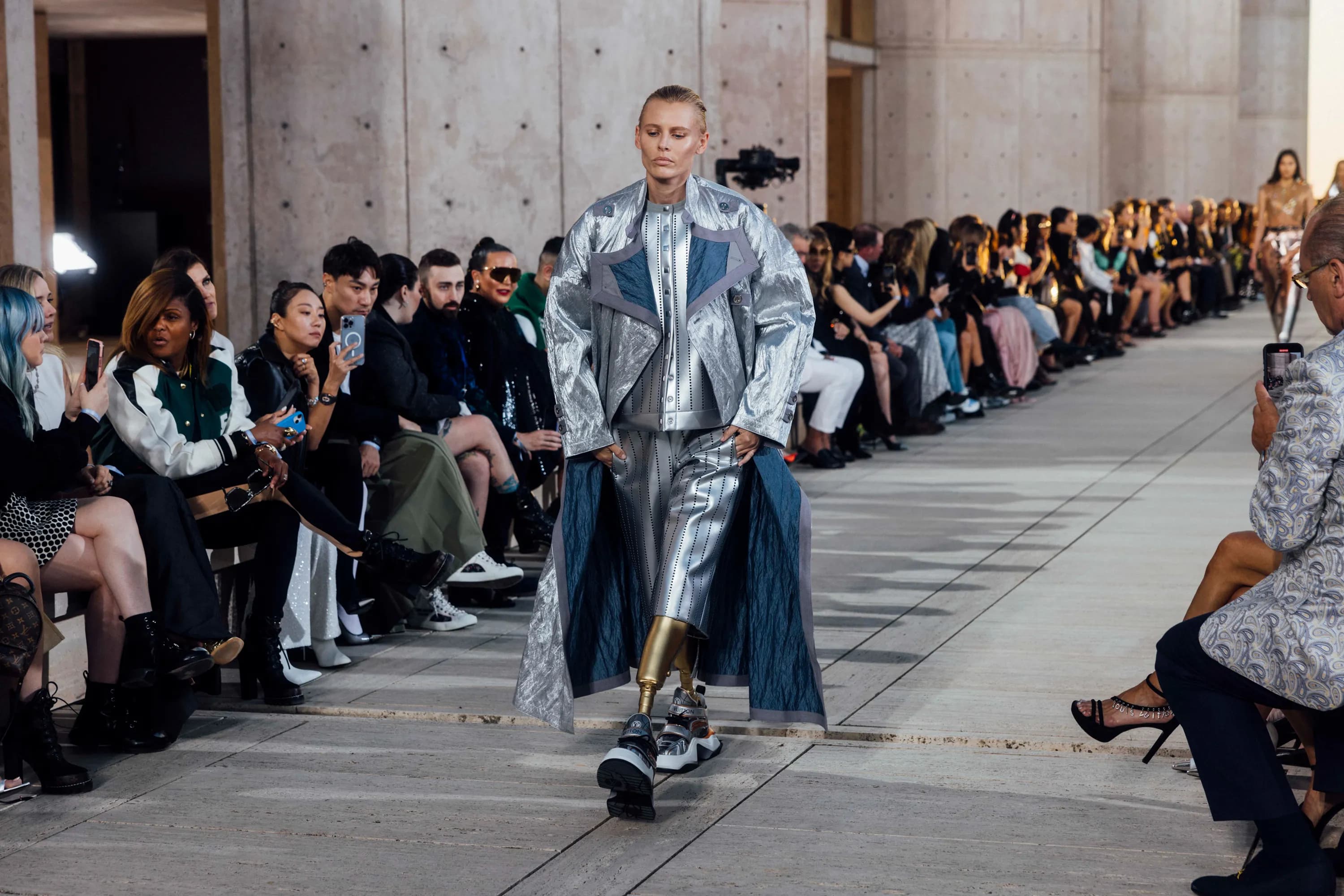 Louis Vuitton Resort 2023 runway look