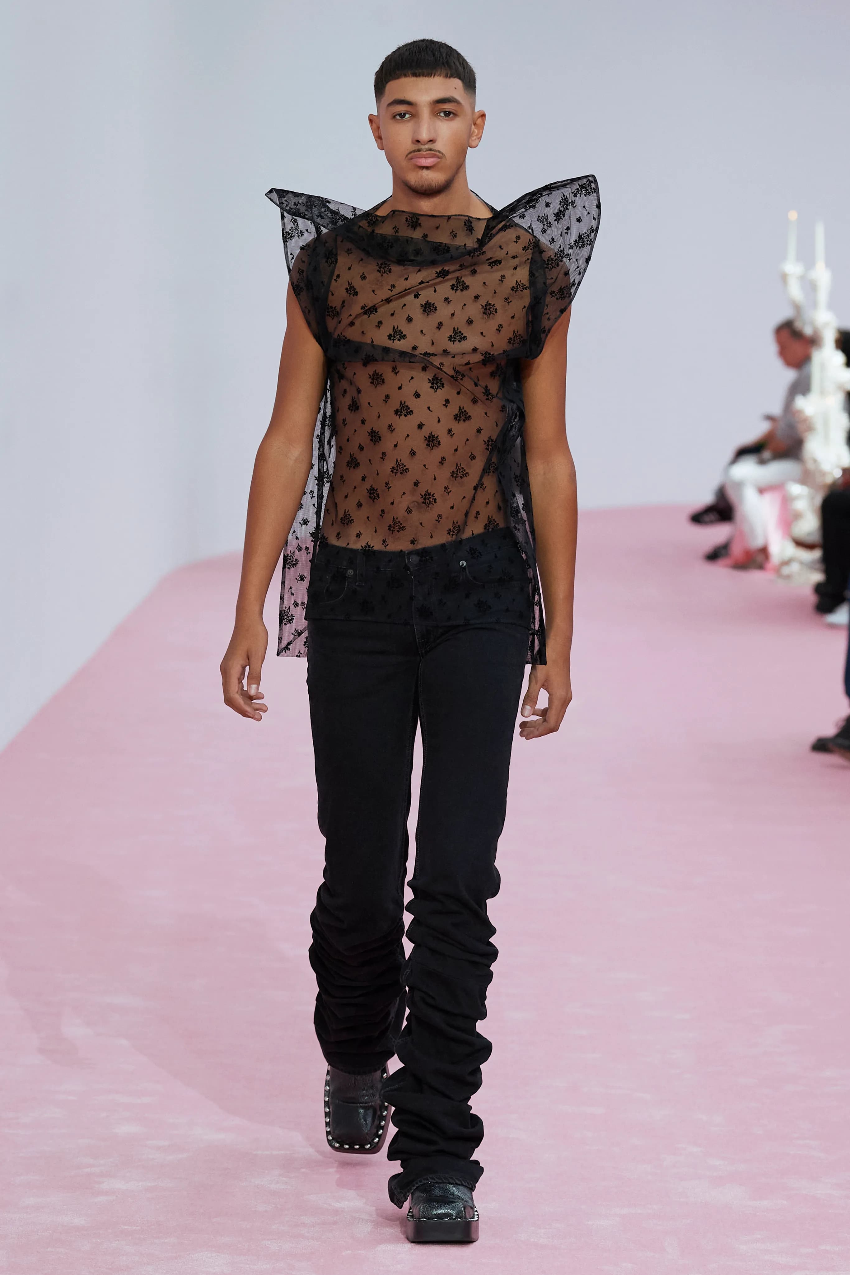 Acne Studios Spring 2023 Ready-to-Wear runway look