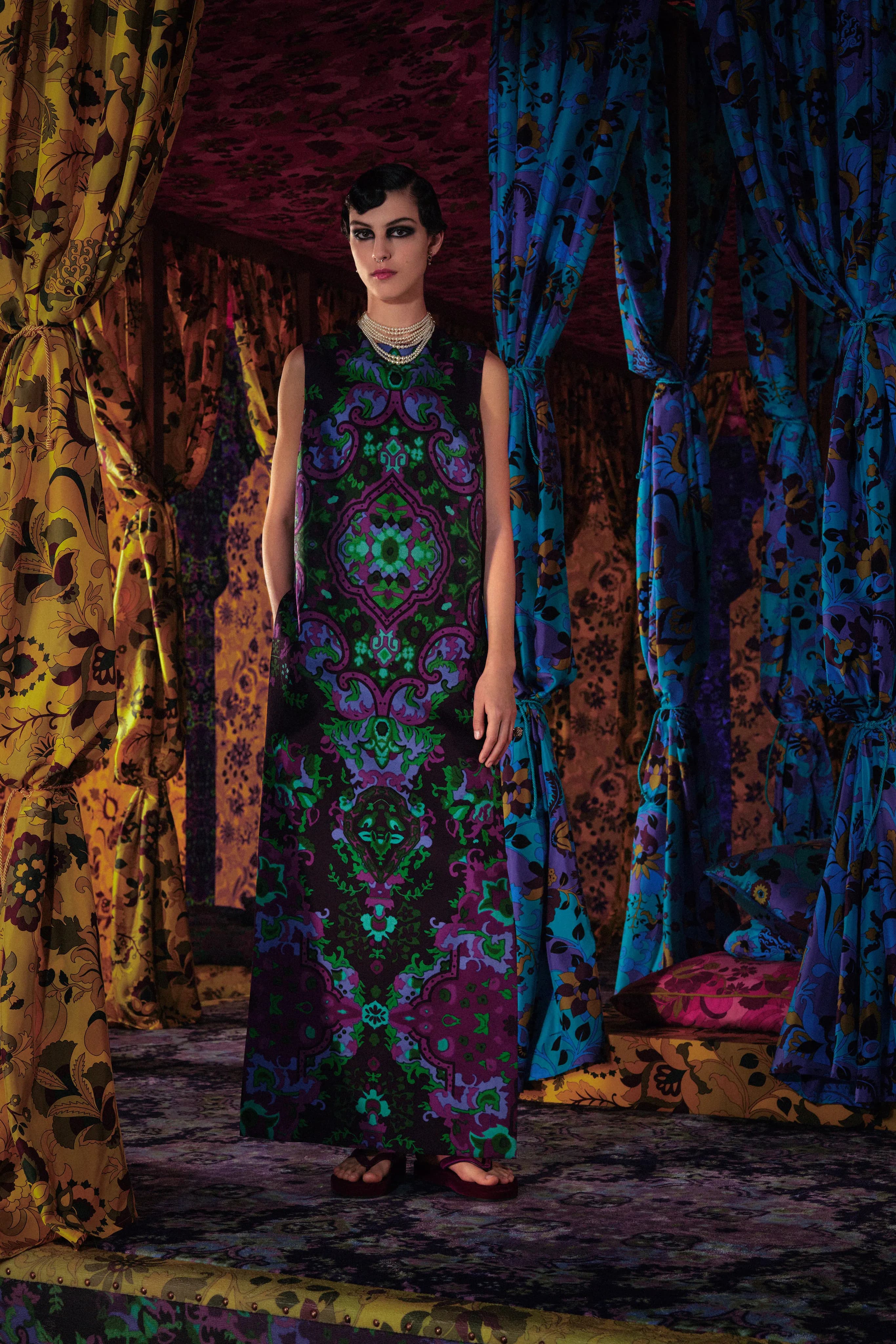 Christian Dior Pre-Fall 2023 runway look