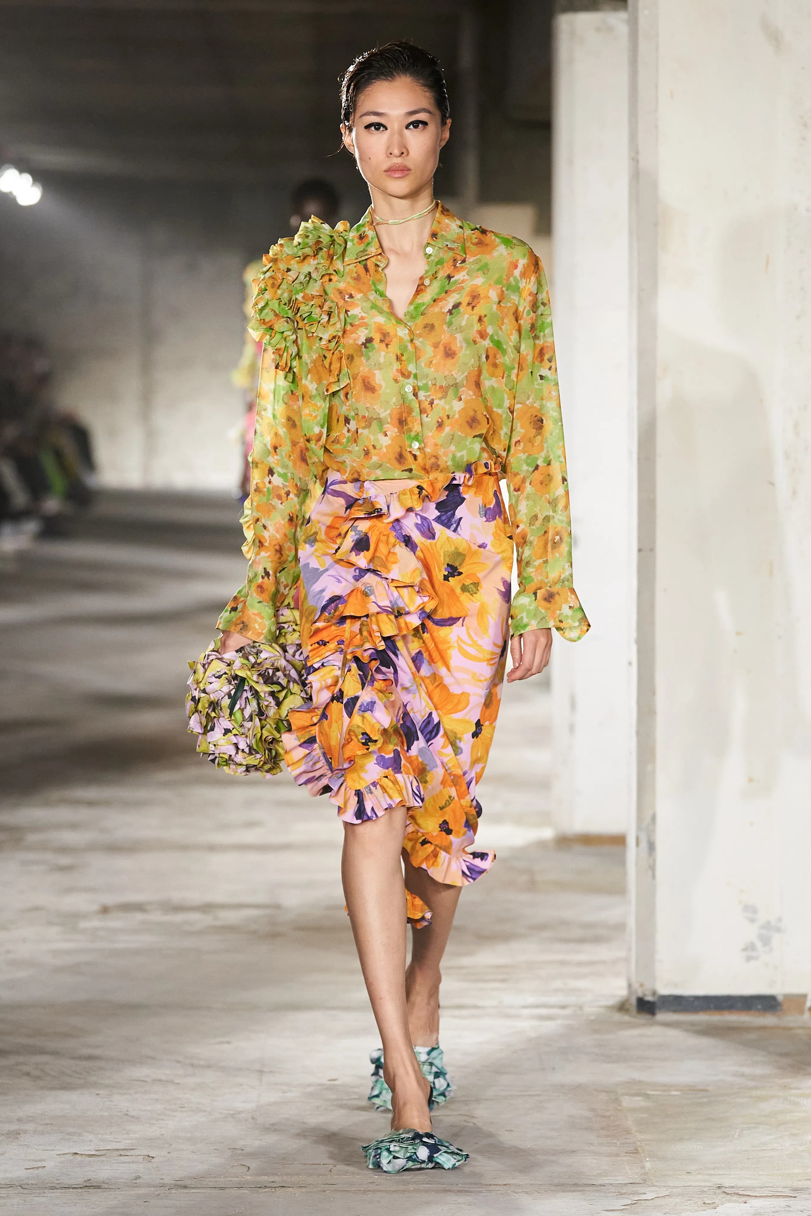 Dries Van Noten Spring 2023 Ready-to-Wear runway look