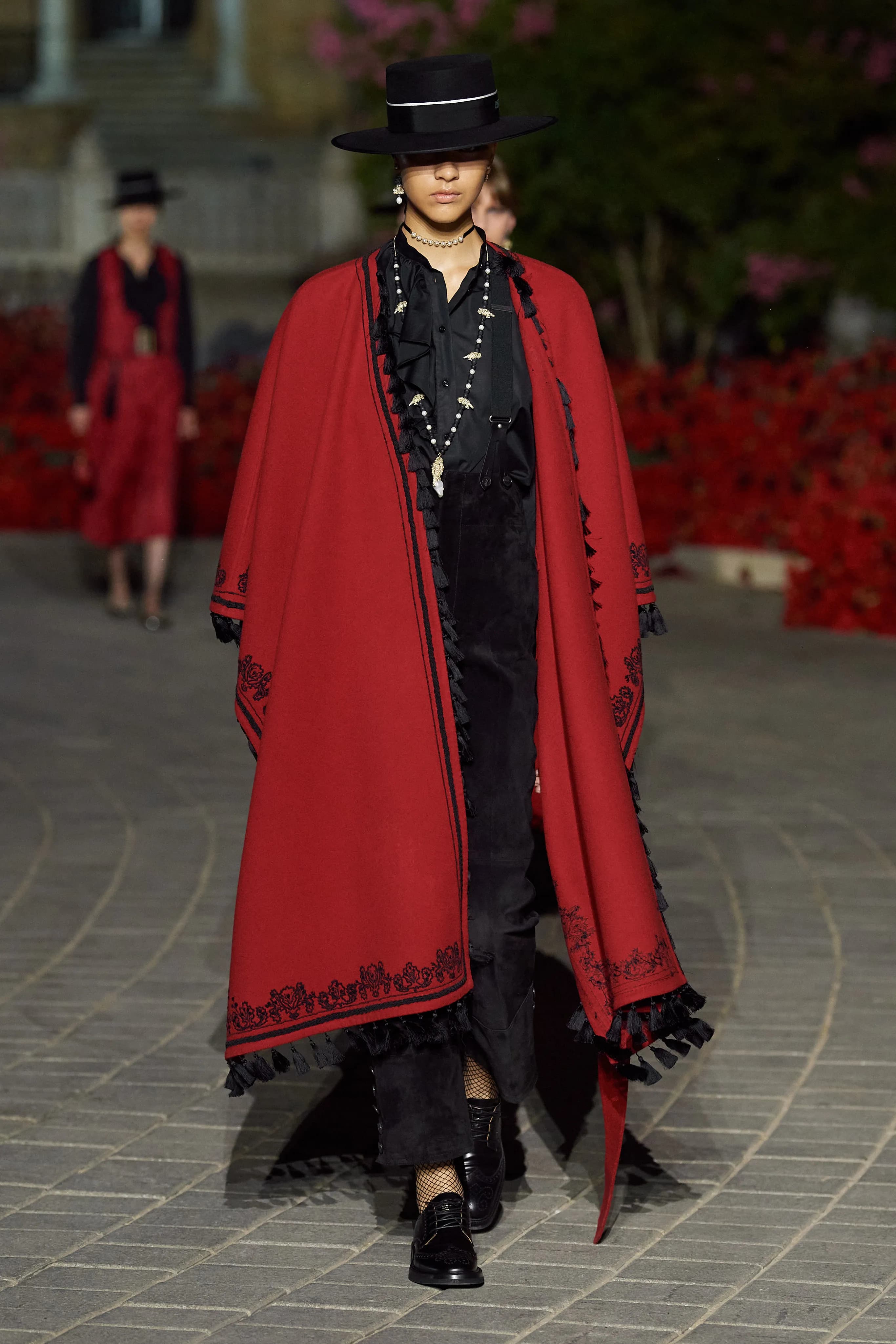 Christian Dior Resort 2023 runway look