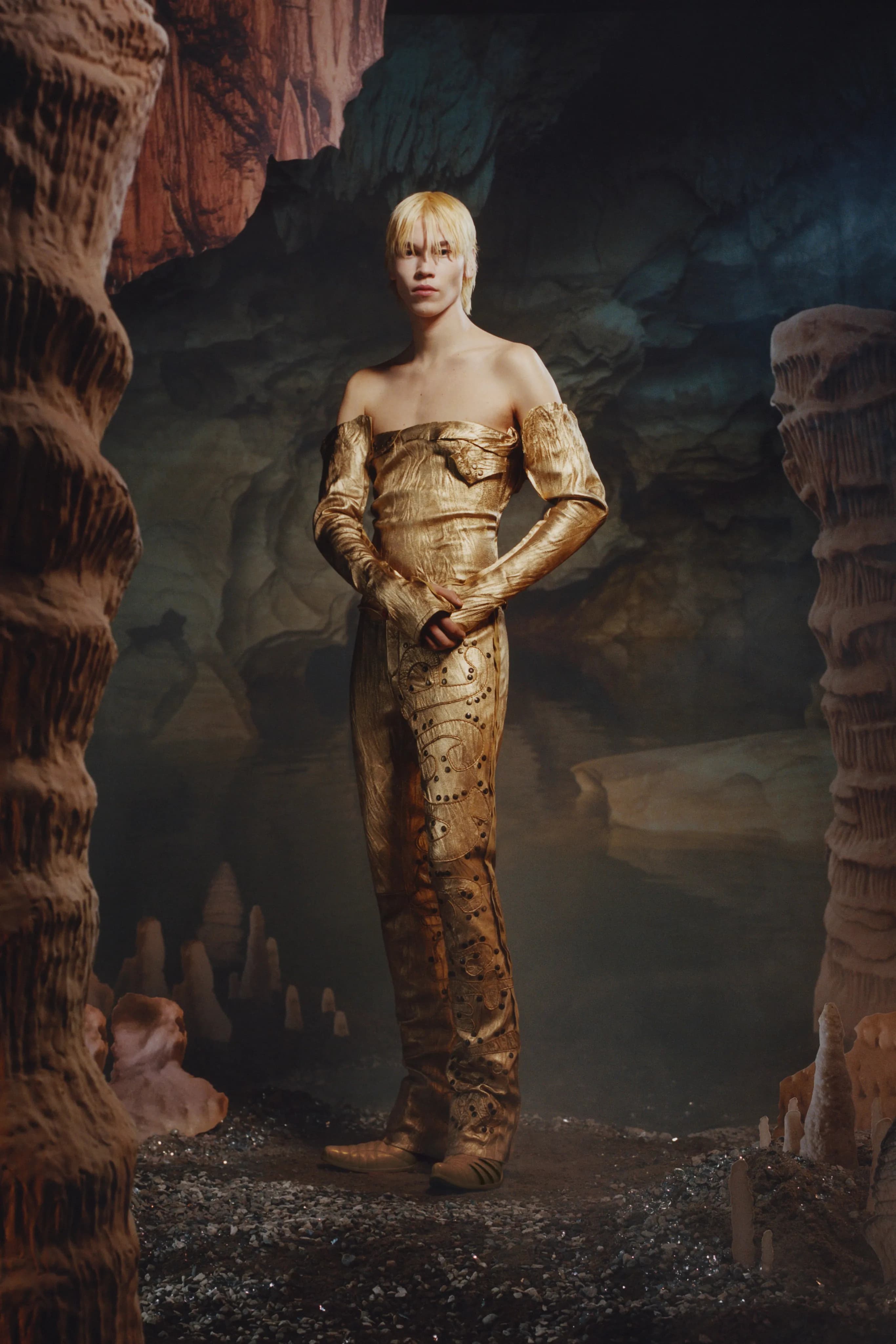 Acne Studios Fall 2023 Menswear runway look
