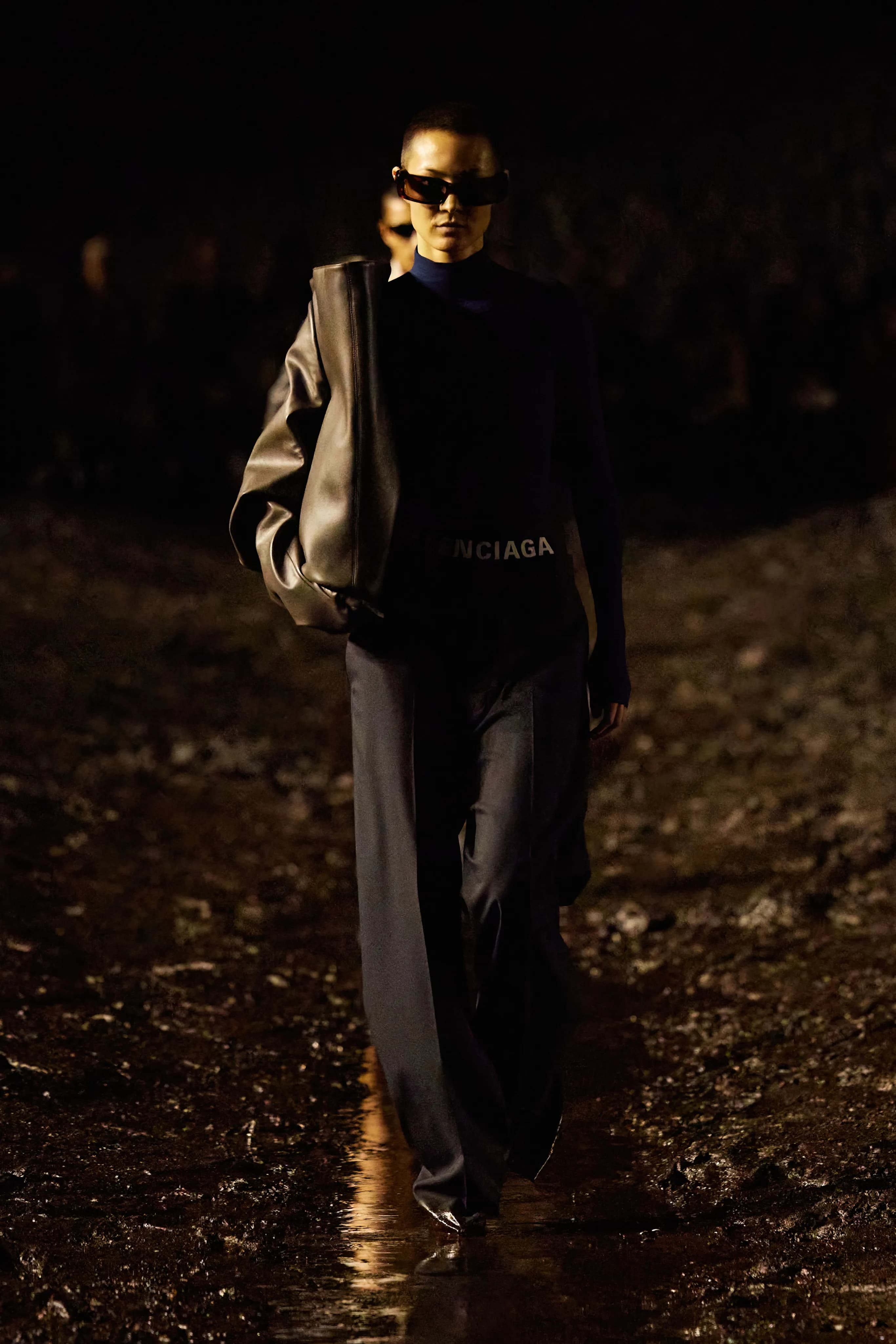 Balenciaga Spring 2023 Ready-to-Wear runway look