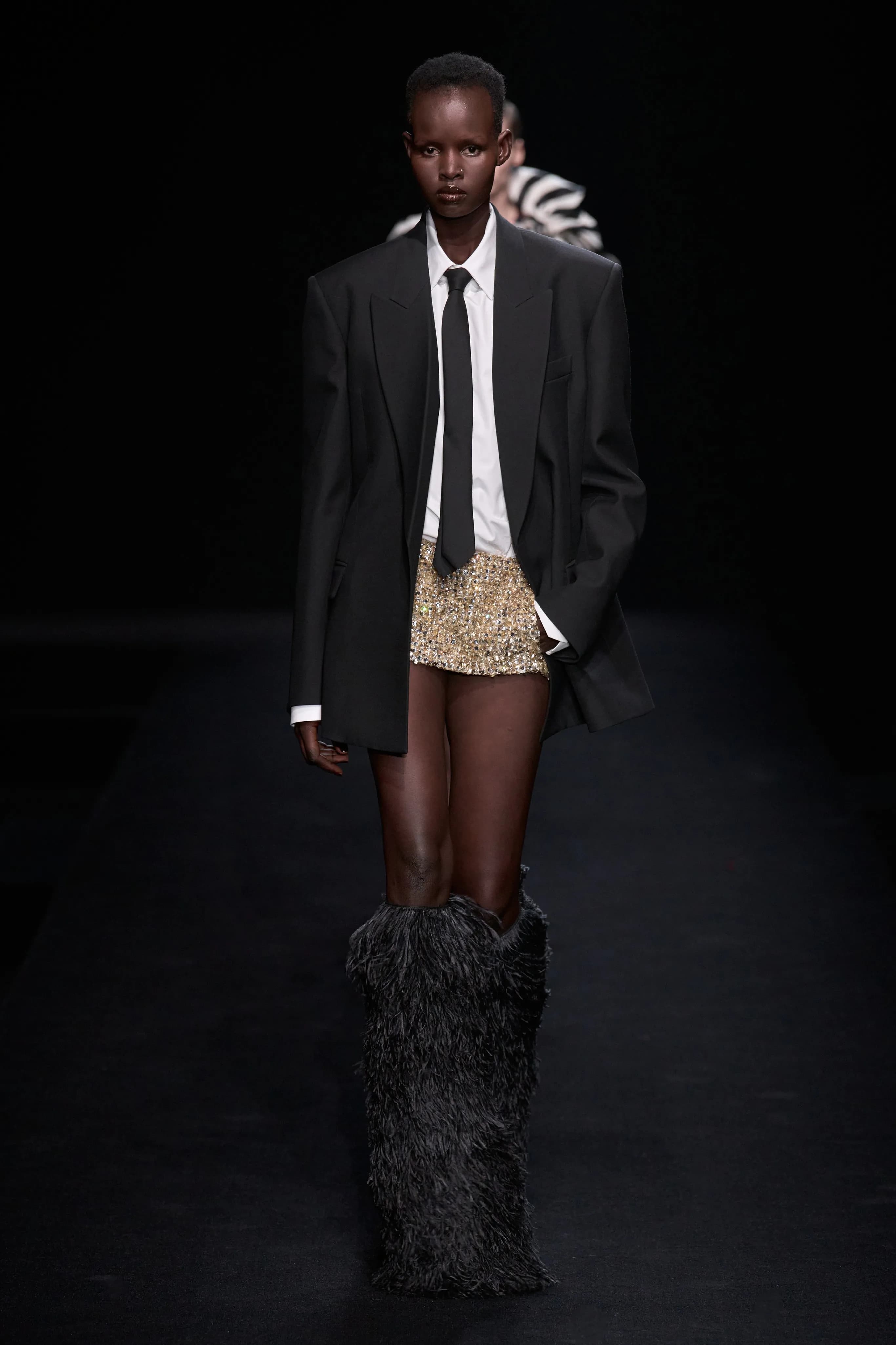 Valentino Spring 2023 Couture runway look