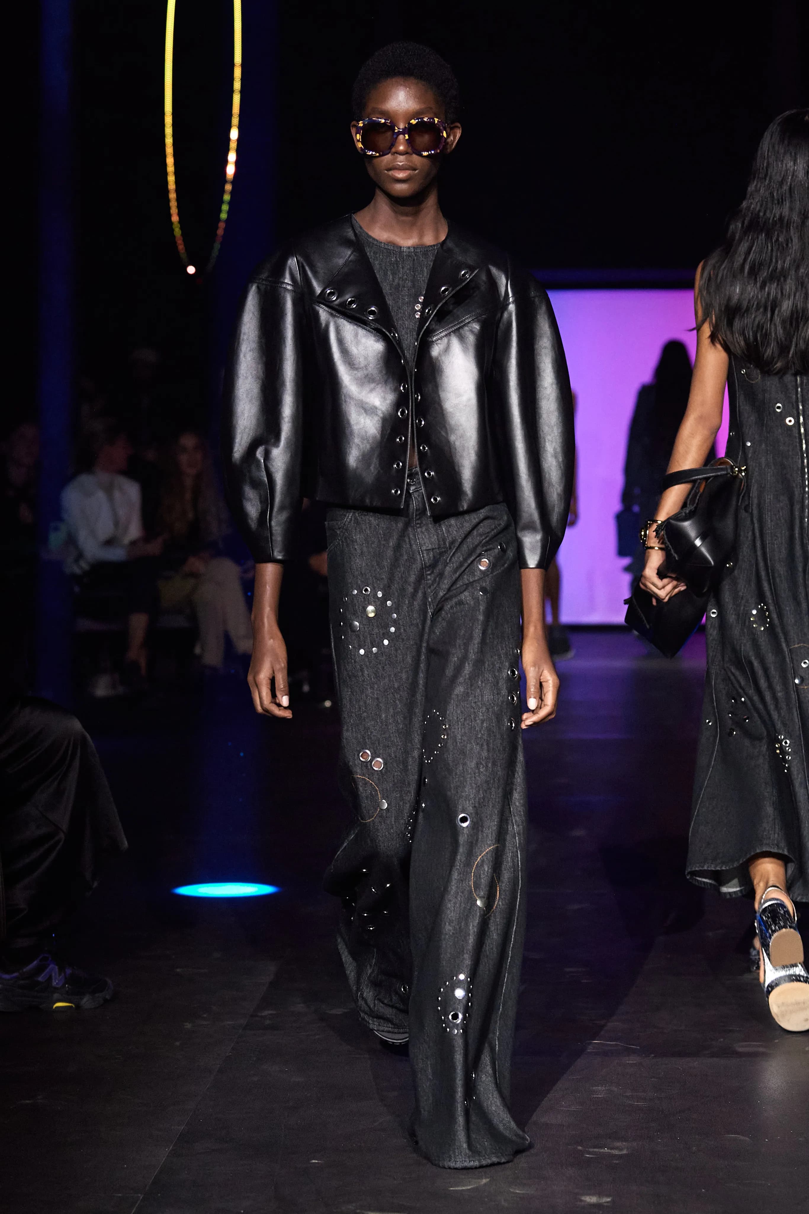 Chloé Spring 2023 Ready-to-Wear runway look