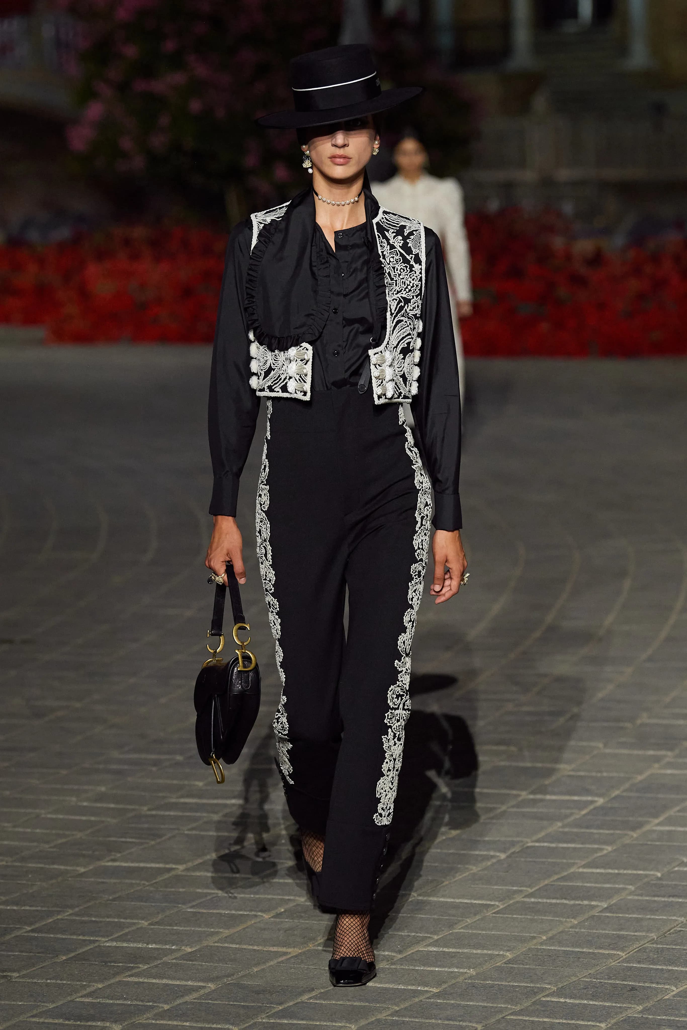 Christian Dior Resort 2023 runway look