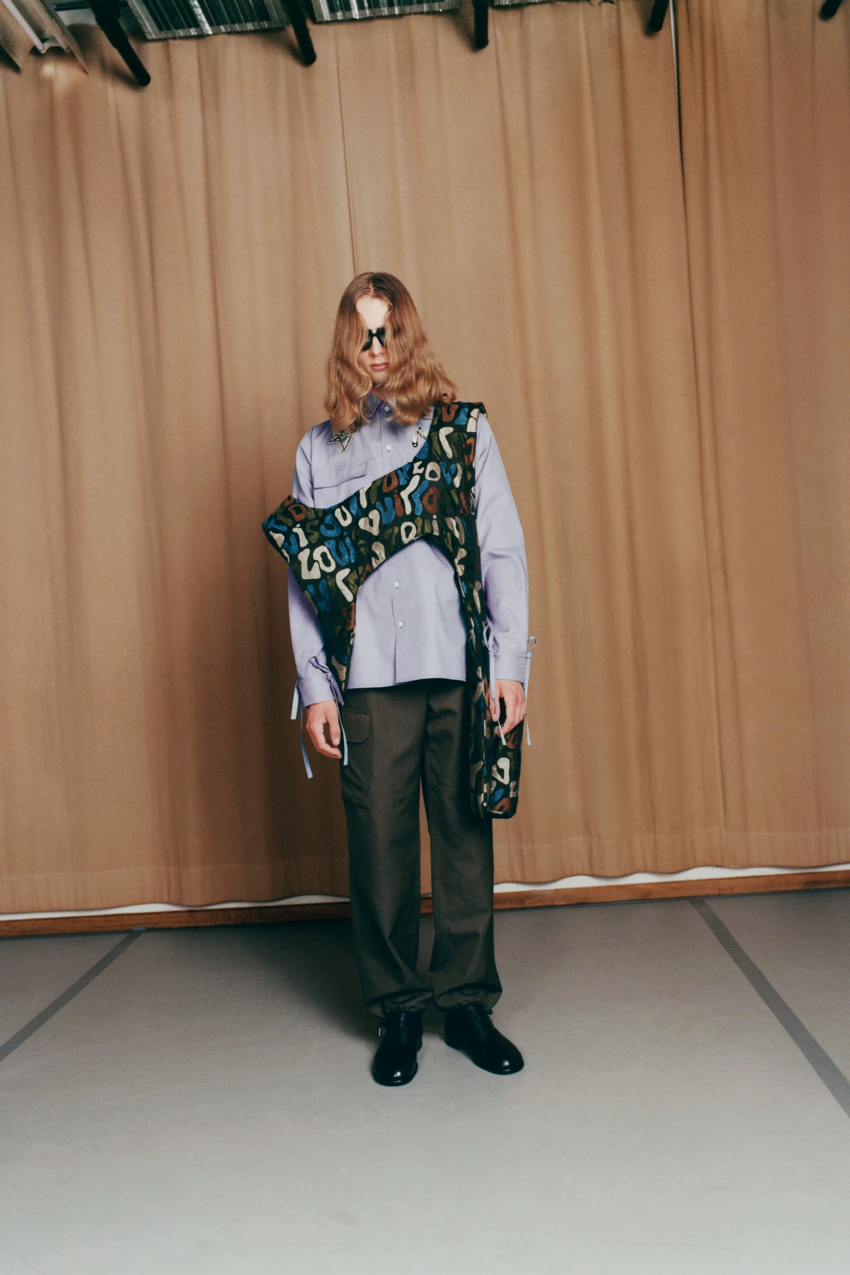 Louis Vuitton Resort 2023 Menswear runway look