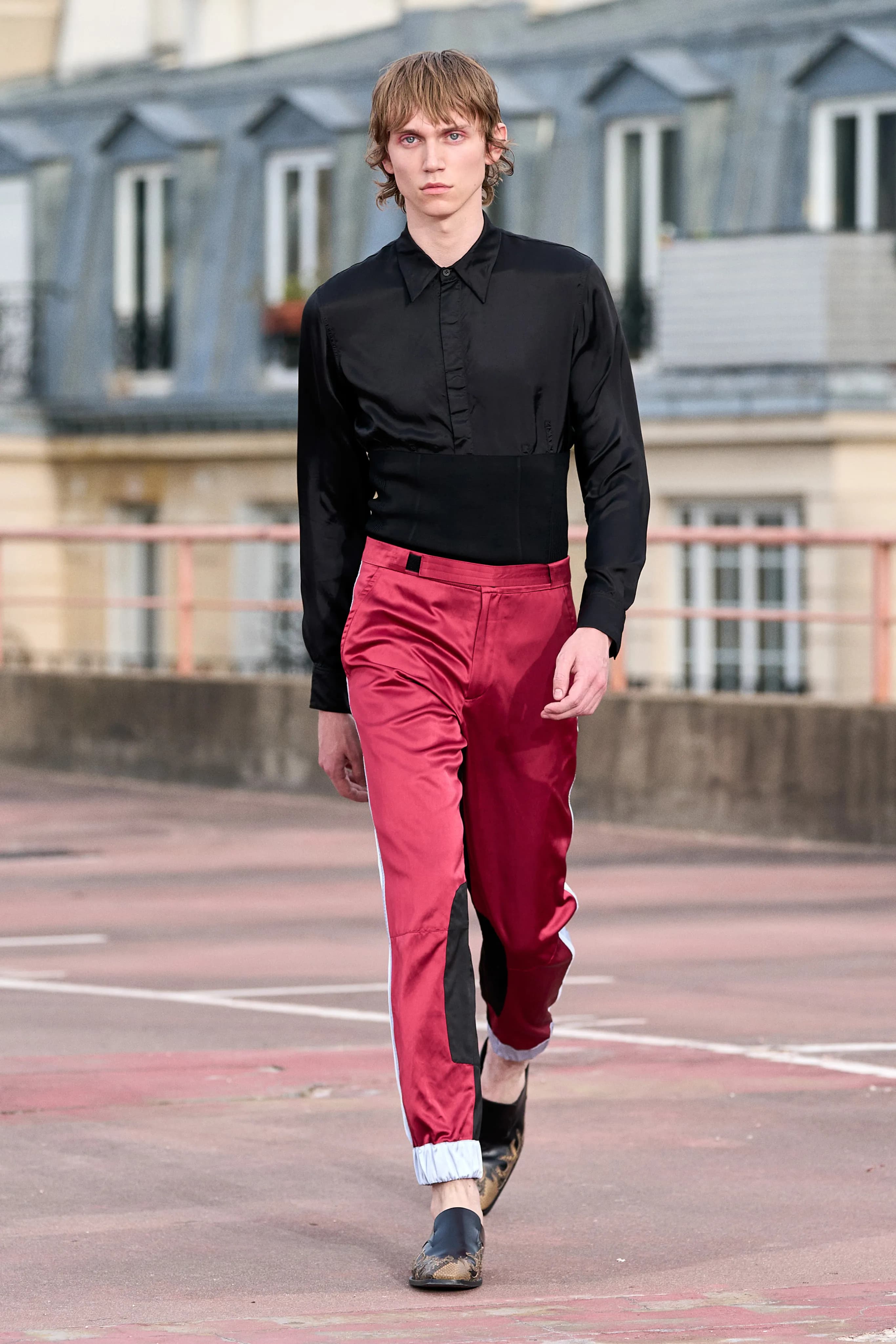 Dries Van Noten Spring 2023 Menswear runway look