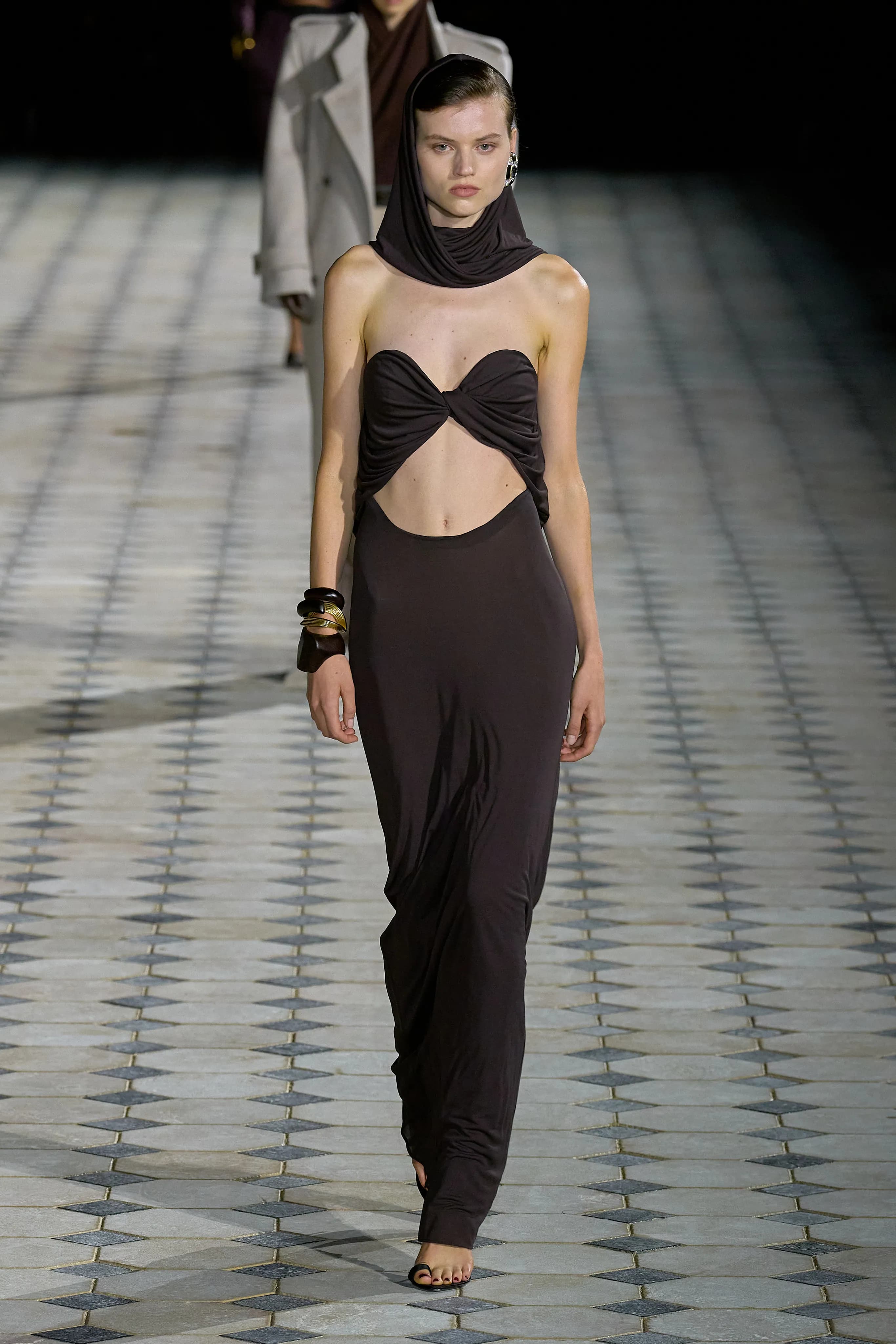 Saint Laurent Spring 2023 Ready-to-Wear runway look