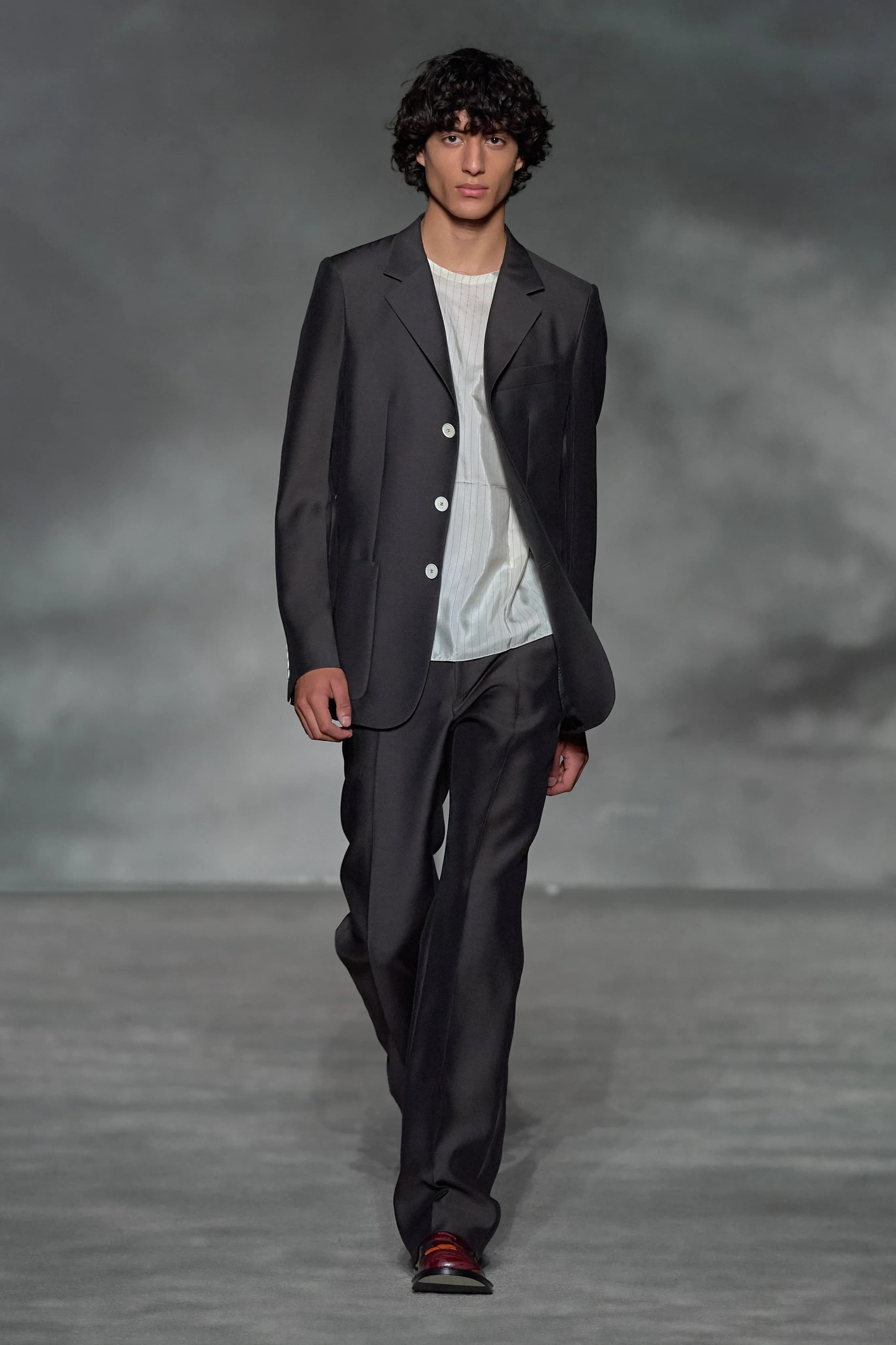 Lanvin Spring 2023 Ready-to-Wear runway look