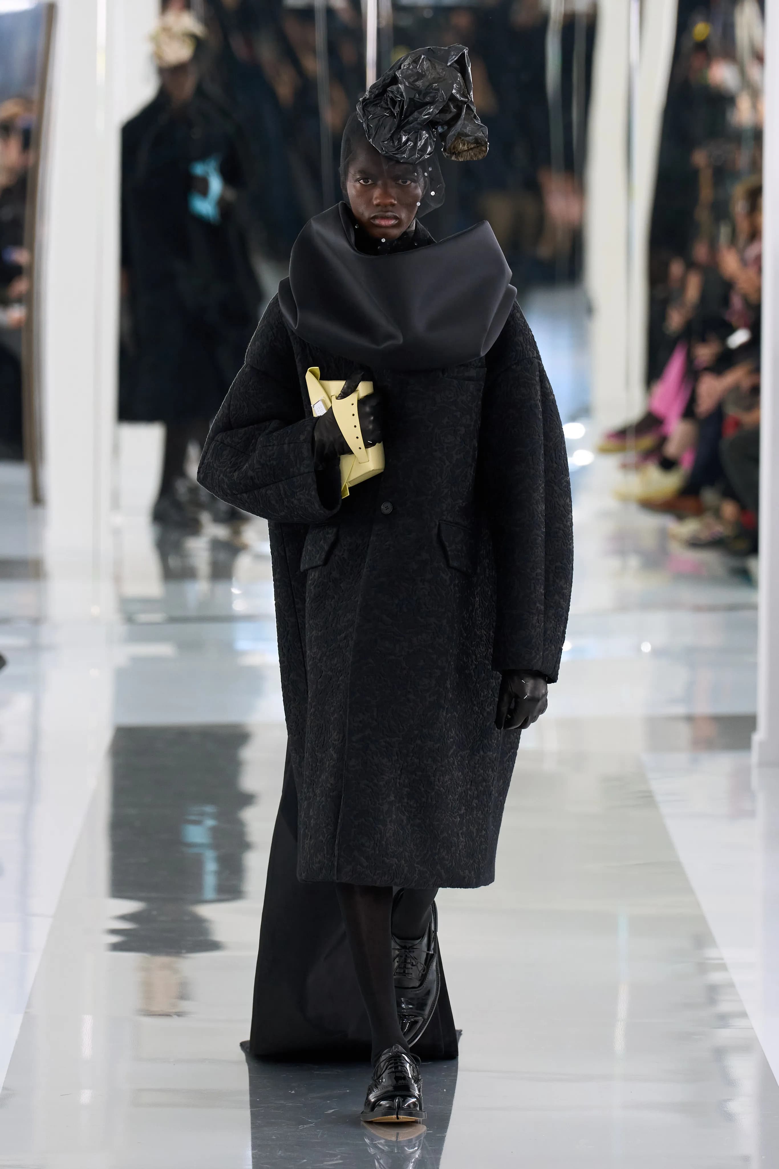 Maison Margiela Fall 2023 Ready-to-Wear runway look