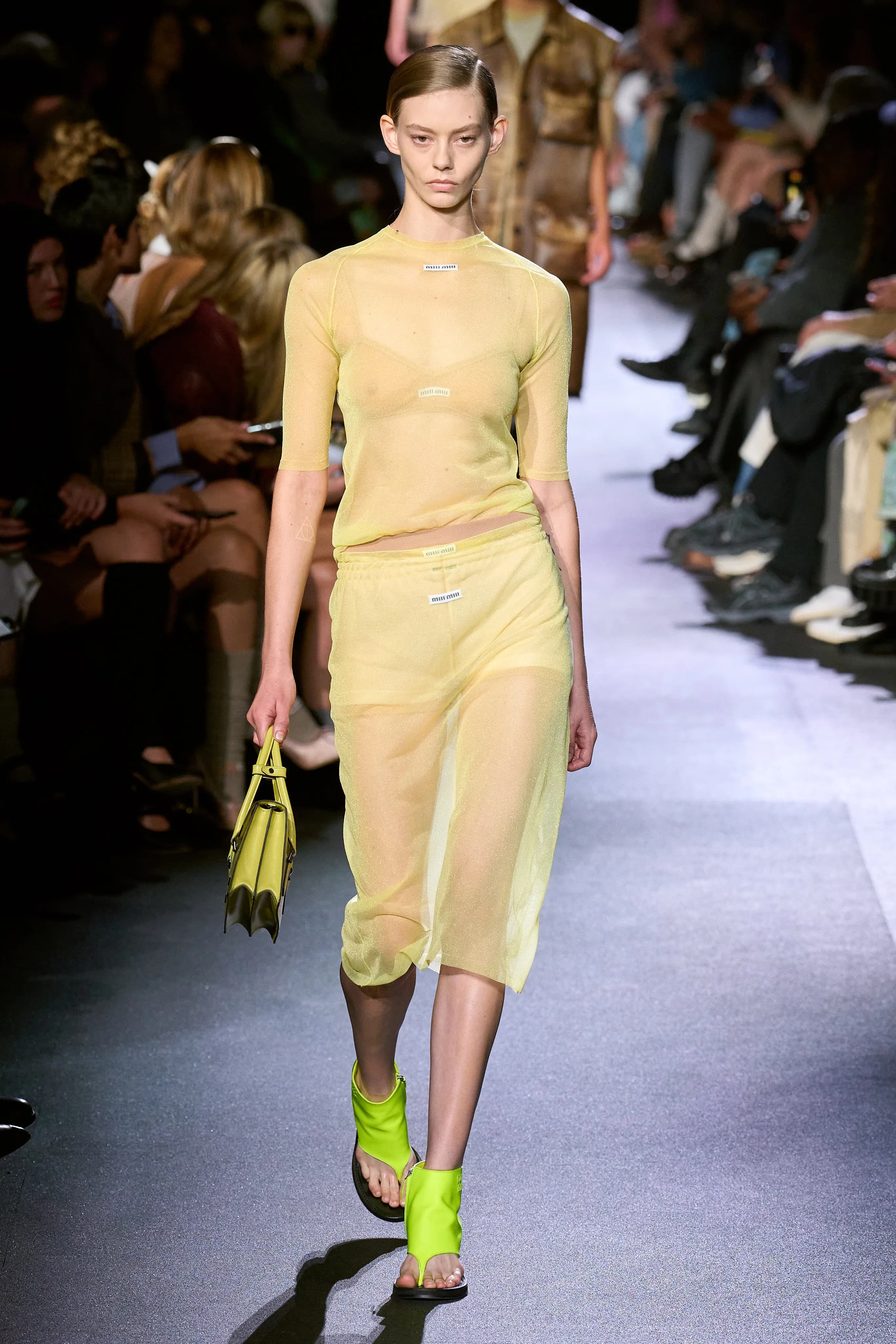 Miu Miu Spring 2023 Ready-to-Wear runway look