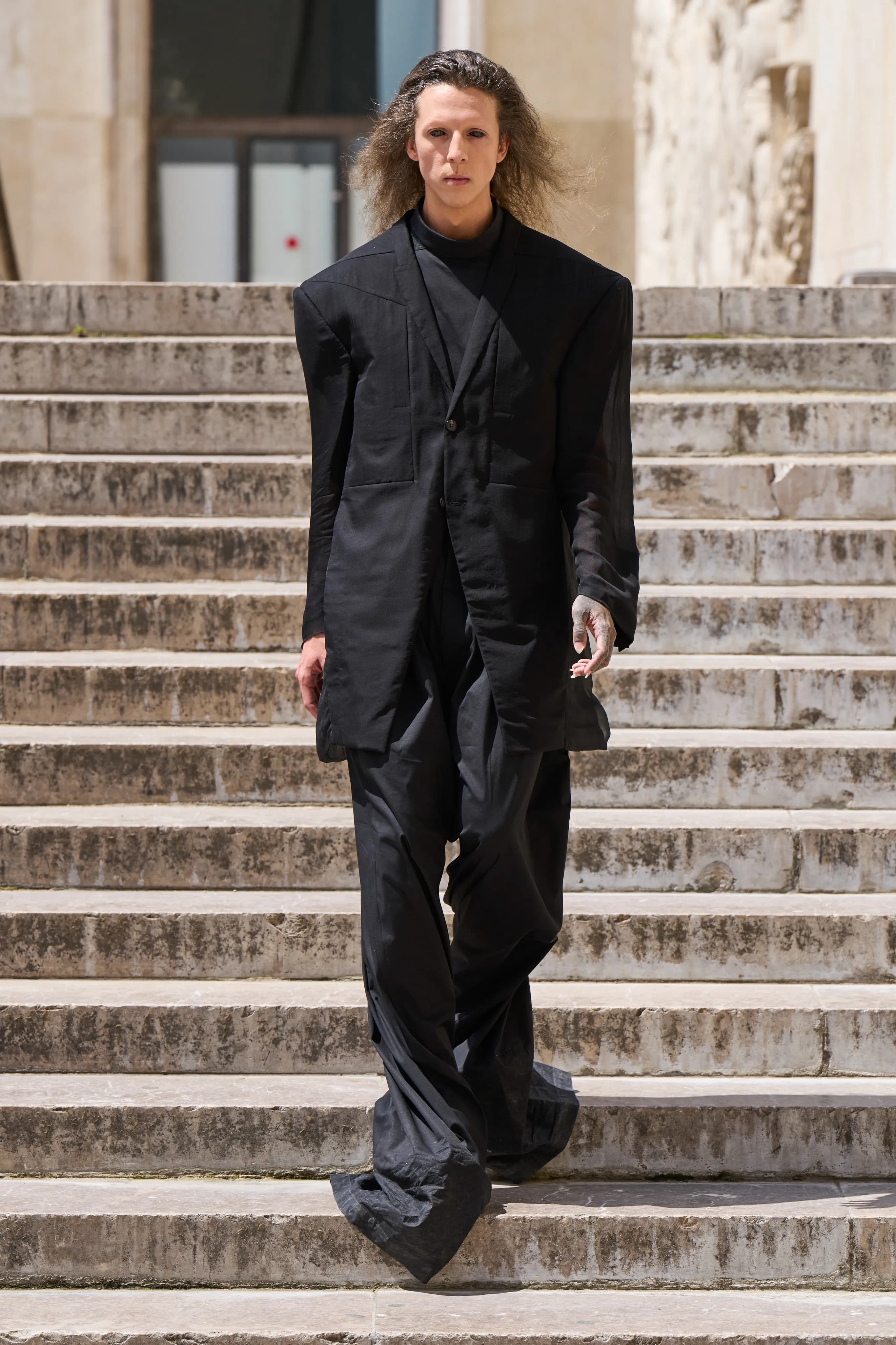 Rick Owens Spring 2023 Menswear runway look