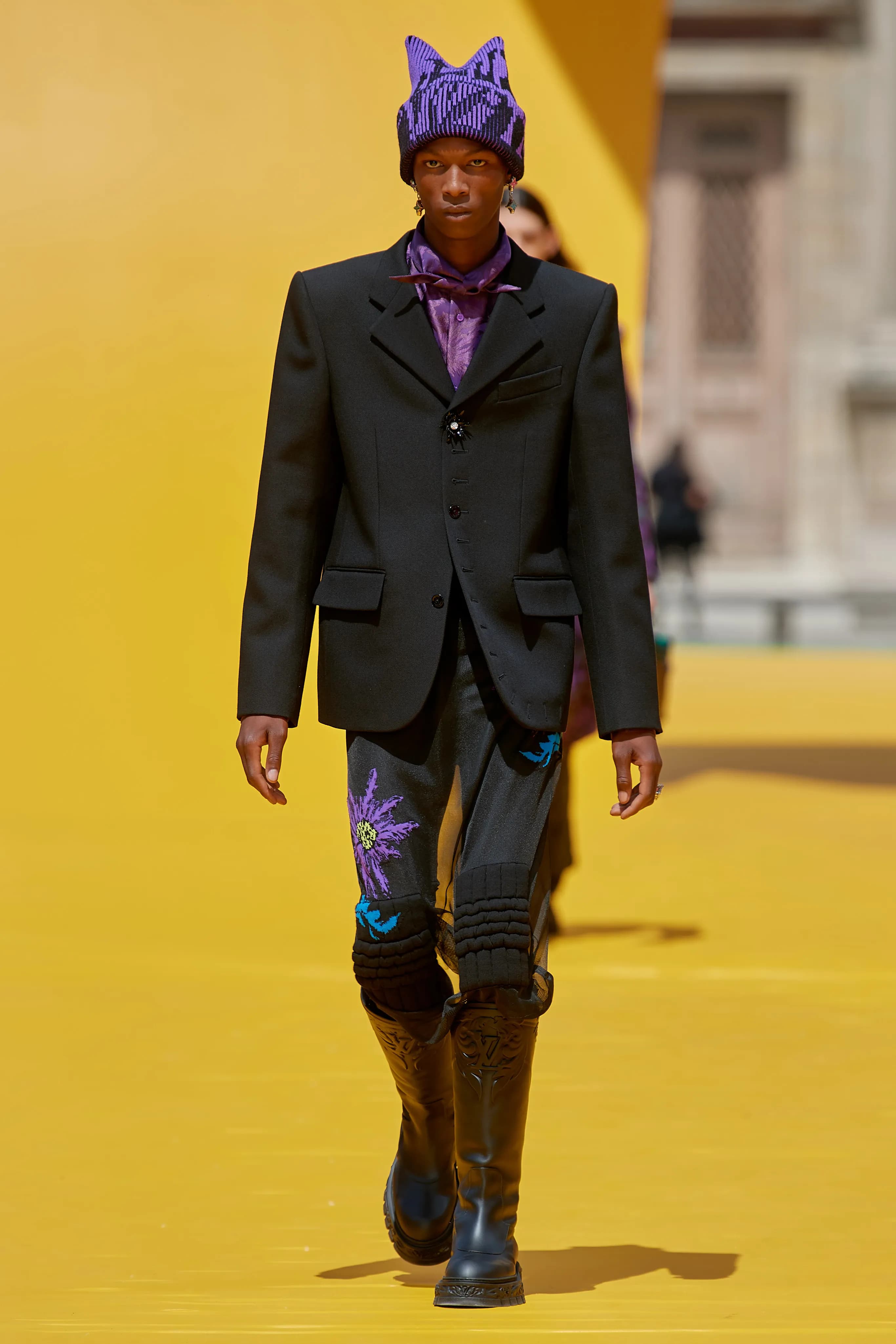 Louis Vuitton Spring 2023 Menswear runway look